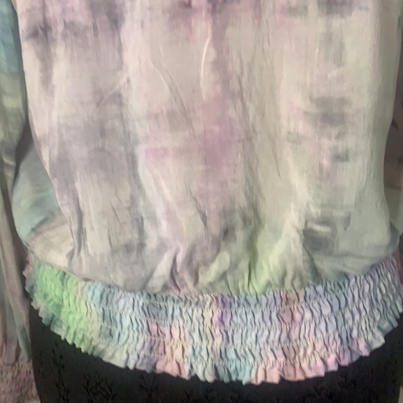 2/$20 SALE Cloth & Stone Tie dye V-Neck Shirred Peasant Blouse - Picture 5 of 6